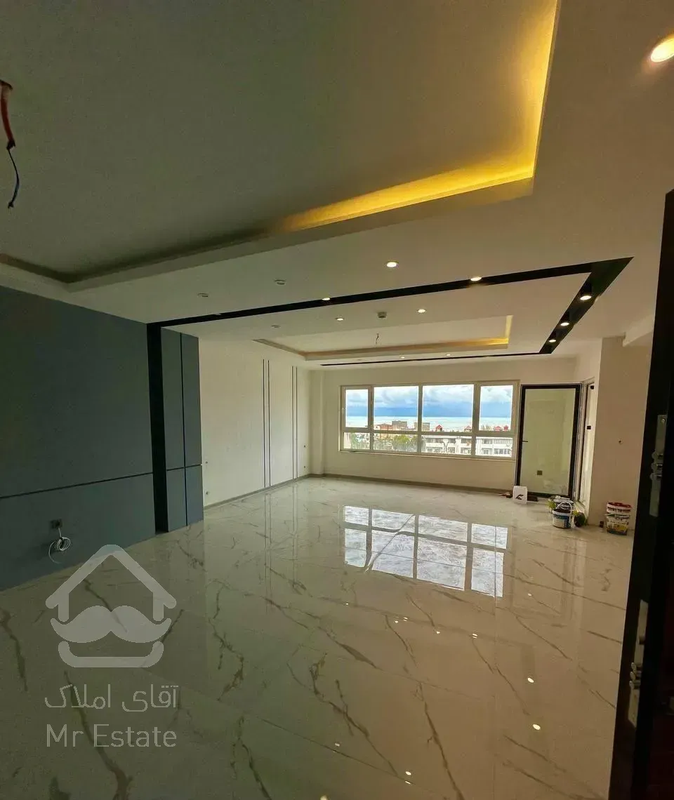 خفن با ویو دریا / تک واحدی / طبقه هفتم