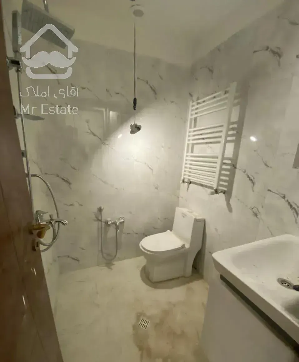 120مترکلید نخورده در برج