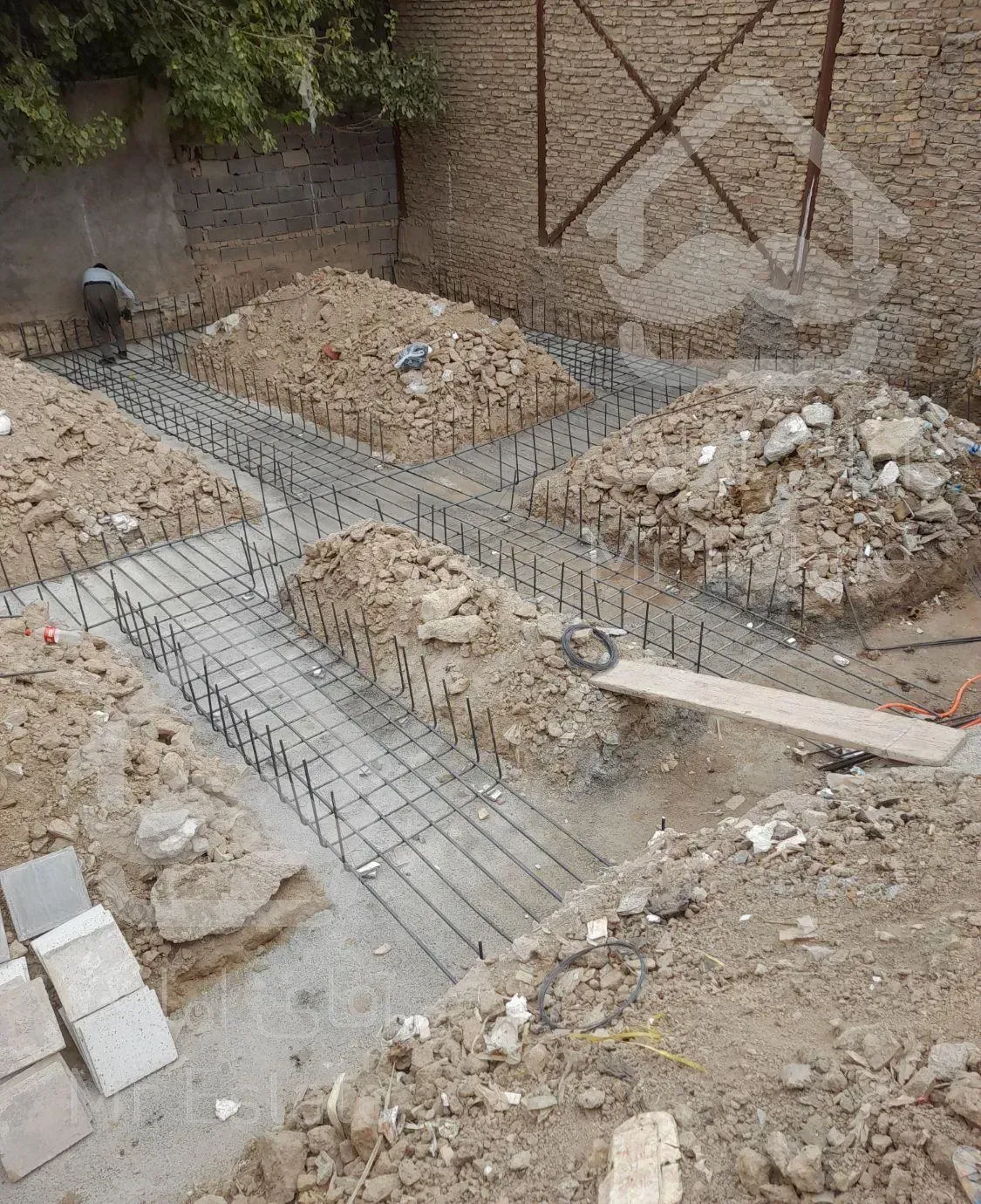 طبق قراداد تاییدیه مهندسی آرماتوربندی،فونداسیون