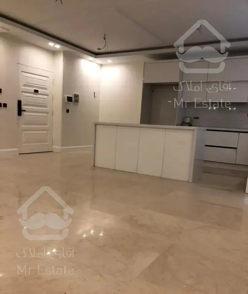 ۱۶۰ متر۳خواب/ رو به افتاب/۲پارکینگ/شیخ بهایی شمالی