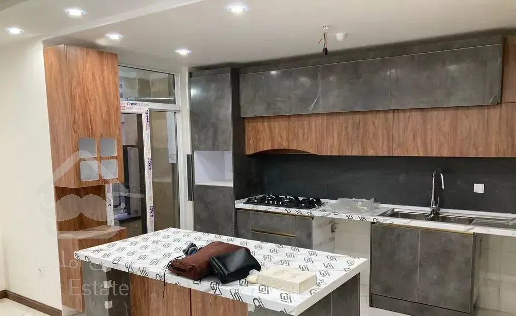 ۹۳مترتکواحدرهن و اجاره ویلاشهر چیتگرسروآزاددریاچه