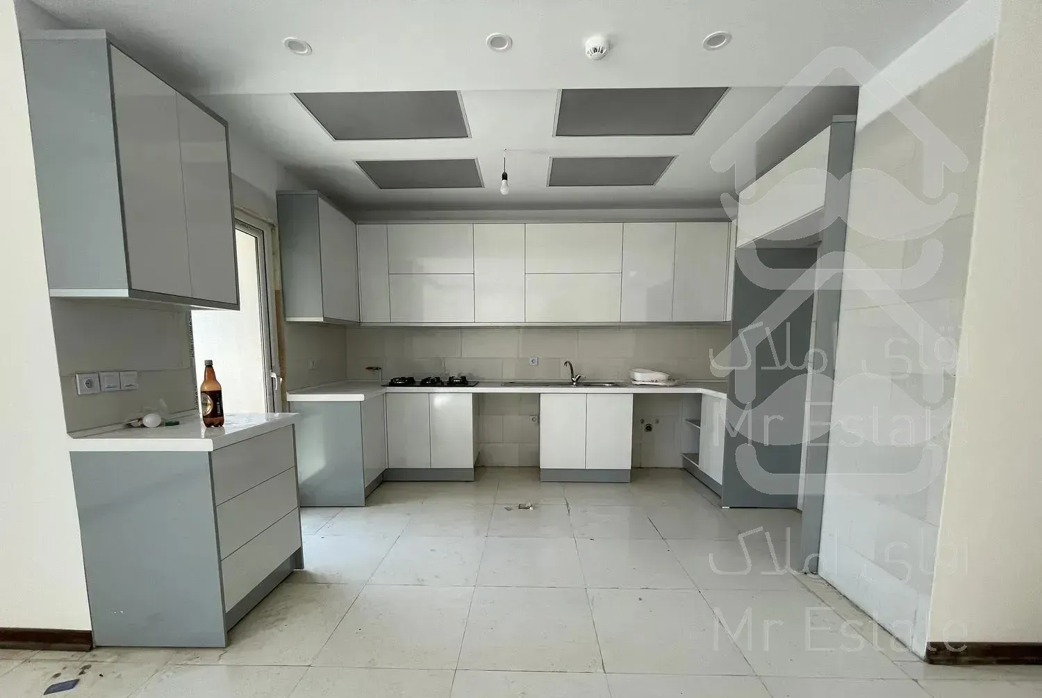 ۱۴۵متر کلید نخورده