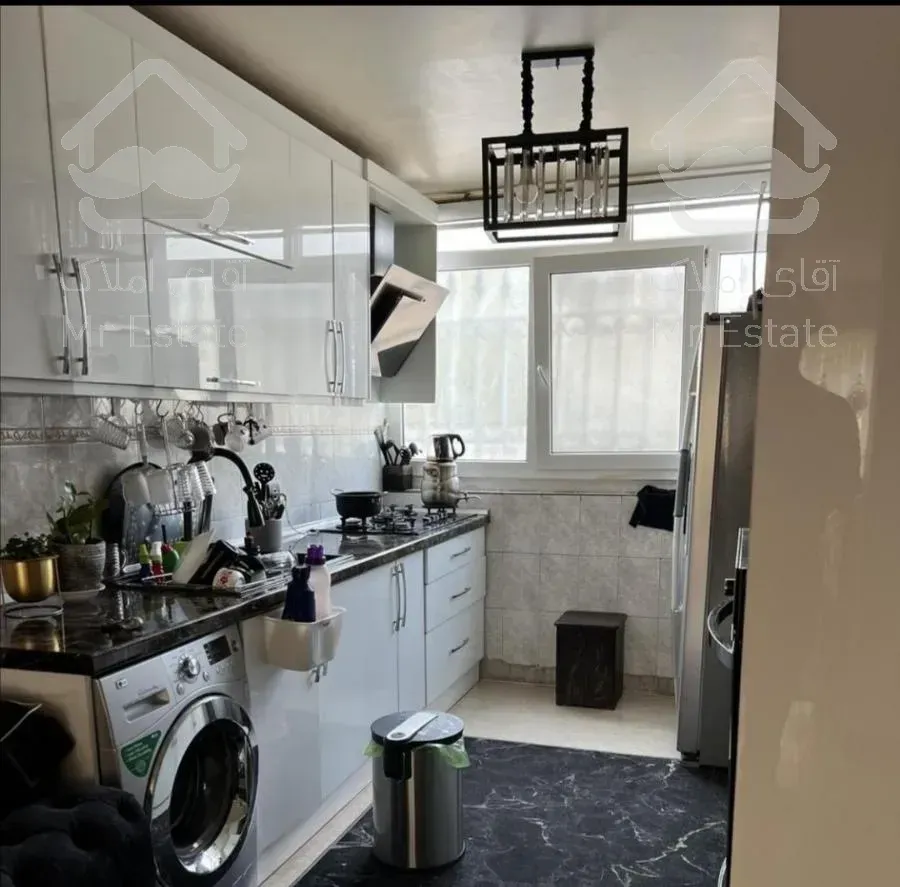 ۶۳متر- فول امکانات - بالای نیایش