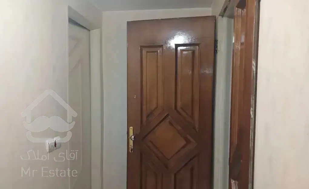 آپارتمان ۲ خوابه جنوبی بهترین فرعی خیابان دانشگاه