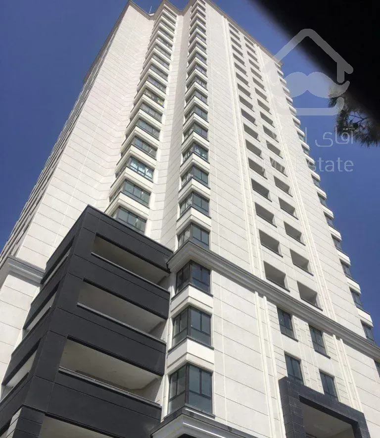 فروش آپارتمان ۱۲۰ متری در دریاچه شهدای خلیج فارس