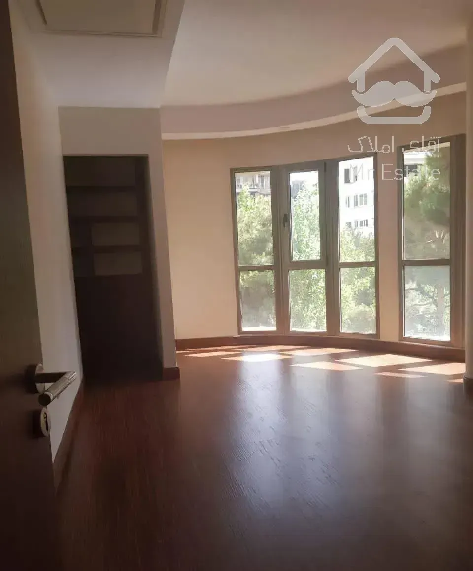 فرشته/٢٦٠متر/استانبول/برج باغ/تراس قابل چیدمان