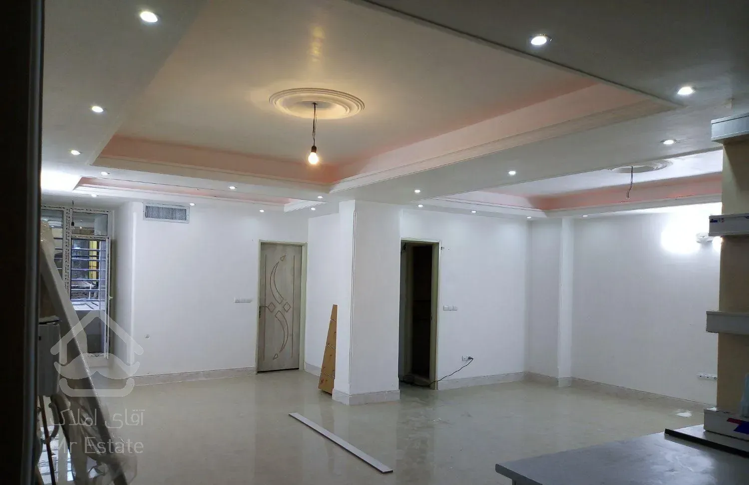 آپارتمان مسکونی ۱۰۵متری