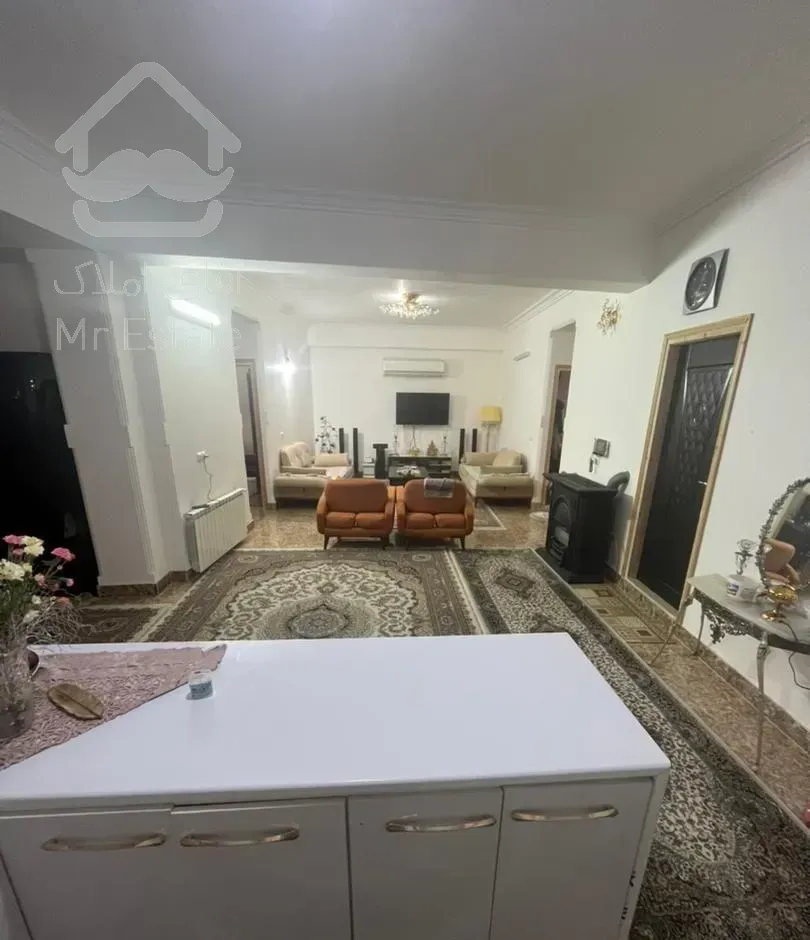 فروش خانه ویلایی دو طبقه و مغازه