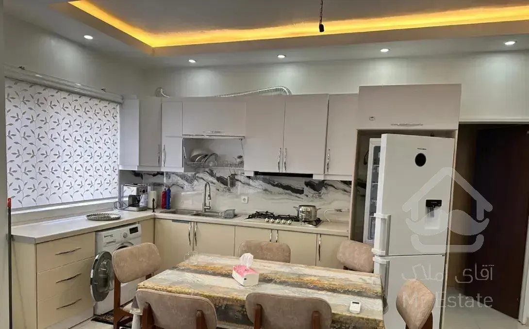 آپارتمان نوساز ۸۲متری