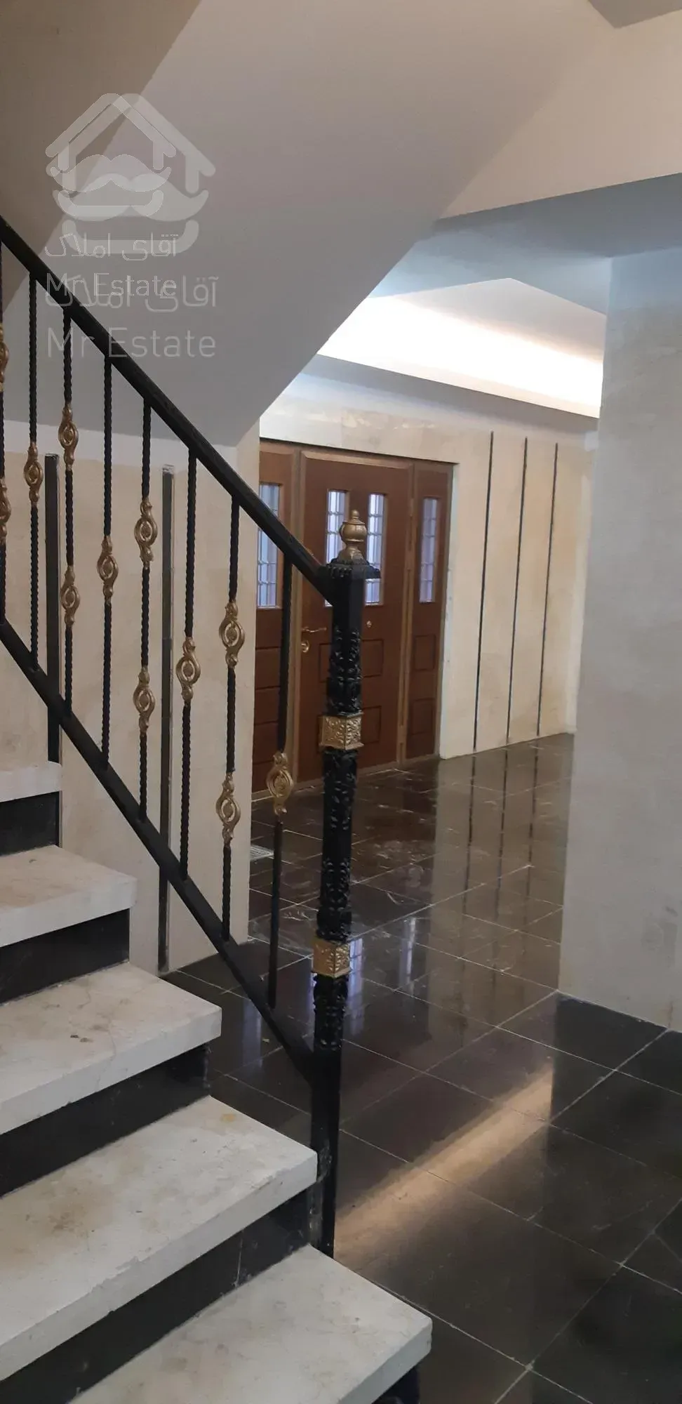 خرید واحد ۳ خواب ۱۵۰ متر مهرشهر فاز۴ خ ۴۱۰ غربی