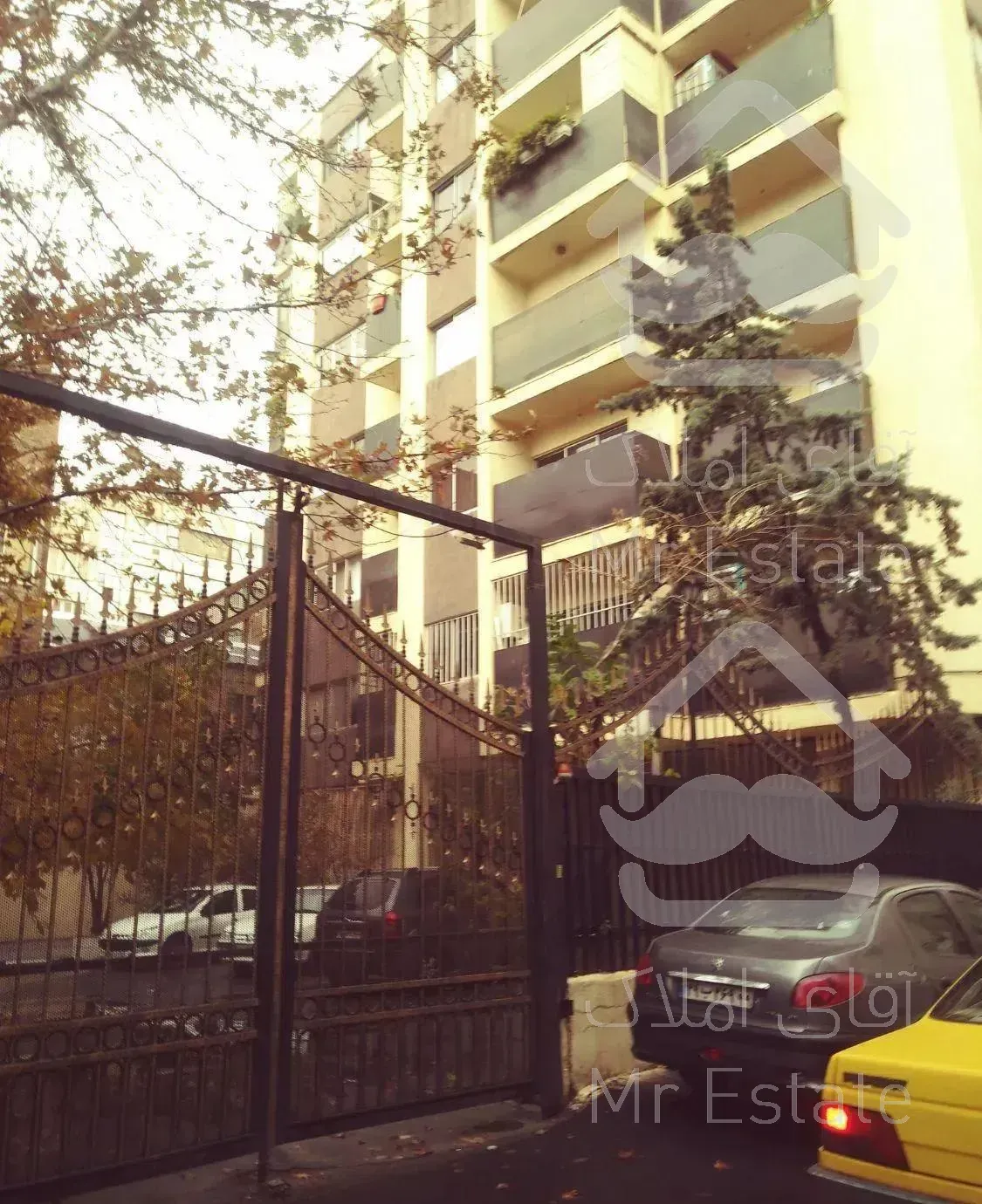 آپارتمان 86 متری دو خوابه بازسازی شده در ایرانشهر