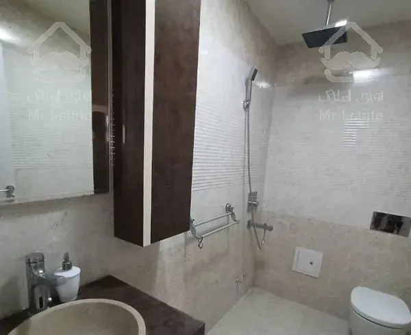 ۱۵۷ متر ایزدیار