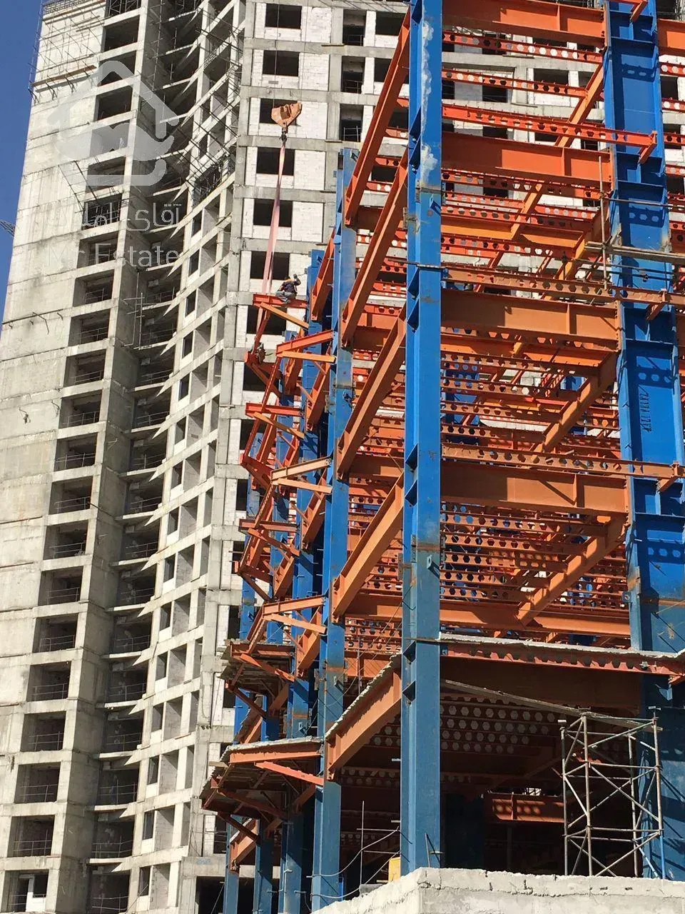 واحد آپارتمان خوش نقشه بدون پرت 75 متری چیتگر