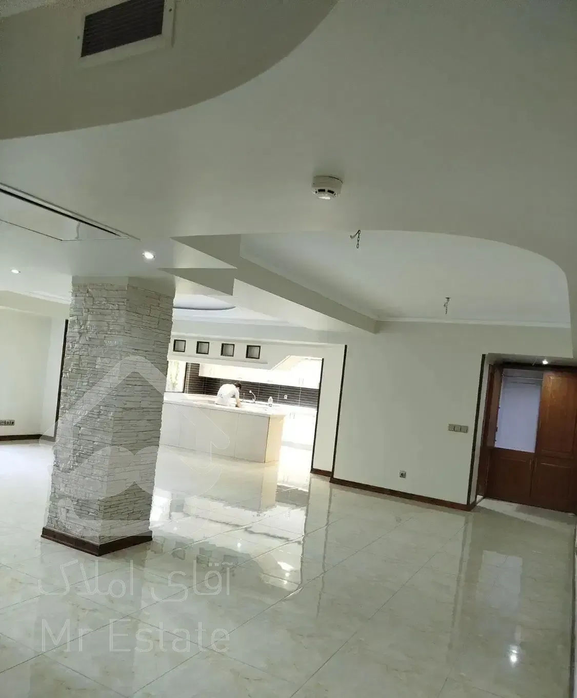 ۱۴۰ متر برج باغ شهرزاد شیخ بهایی