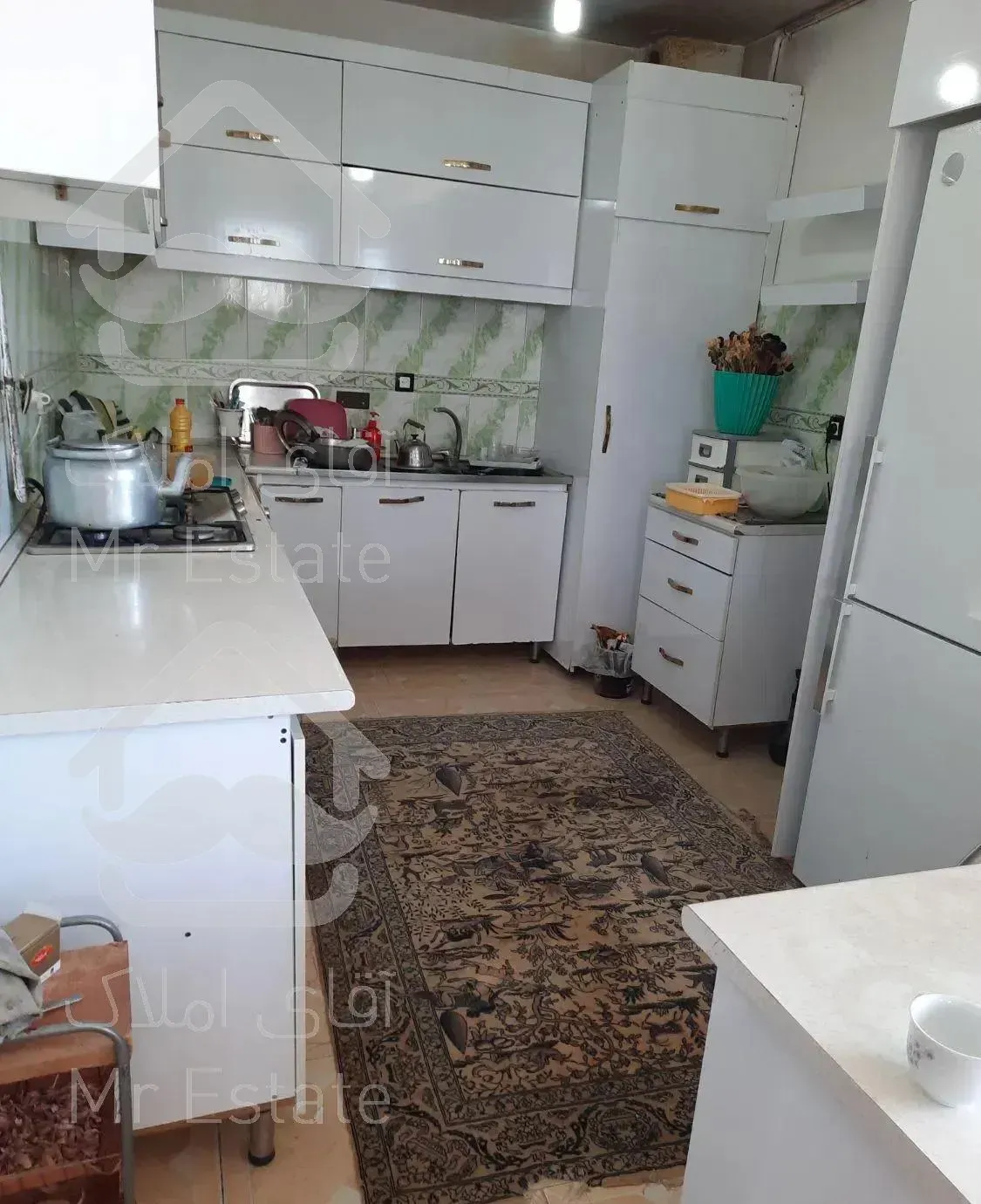 ۱۲۵متری حیاط مستقل کابینت ام دی اف گاز رومیزی