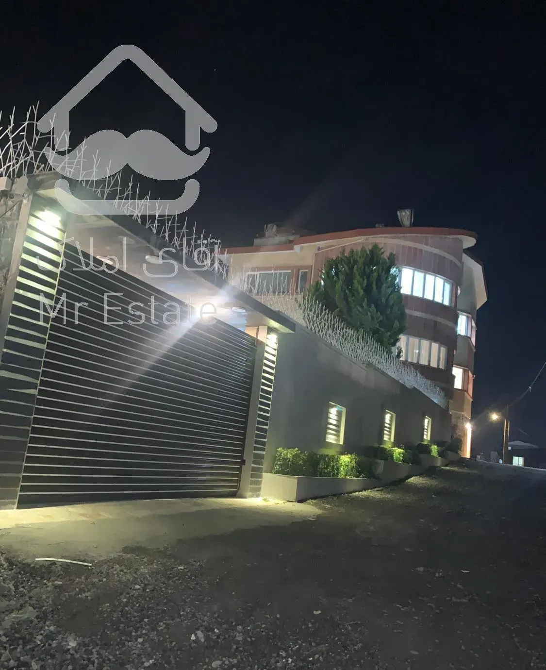 ویلای ٣خواب ساحلی بابیلیارد صد متری دریا