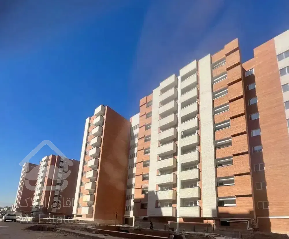 آپارتمان اندیشه آزادشهر سه خواب ۱۵۱ متری