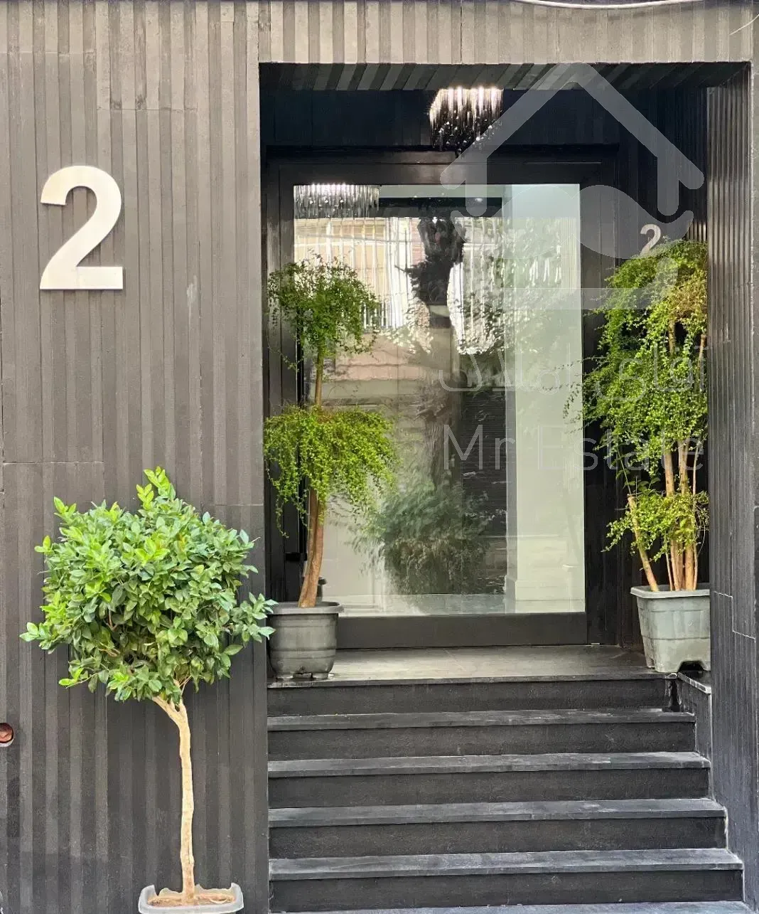 نیاوران / ۱۱۷ متر / ۱۰۷ متر / مدرن / کلید نخورده