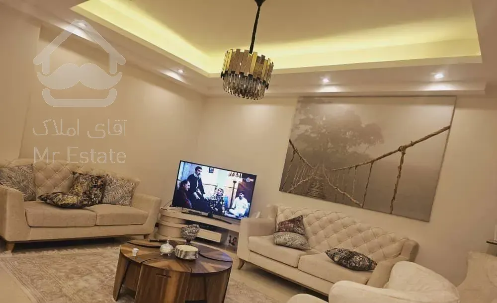 فروش آپارتمان ۱۲۵ متری ۳ خوابه طبقه ۵ در نازی‌آباد