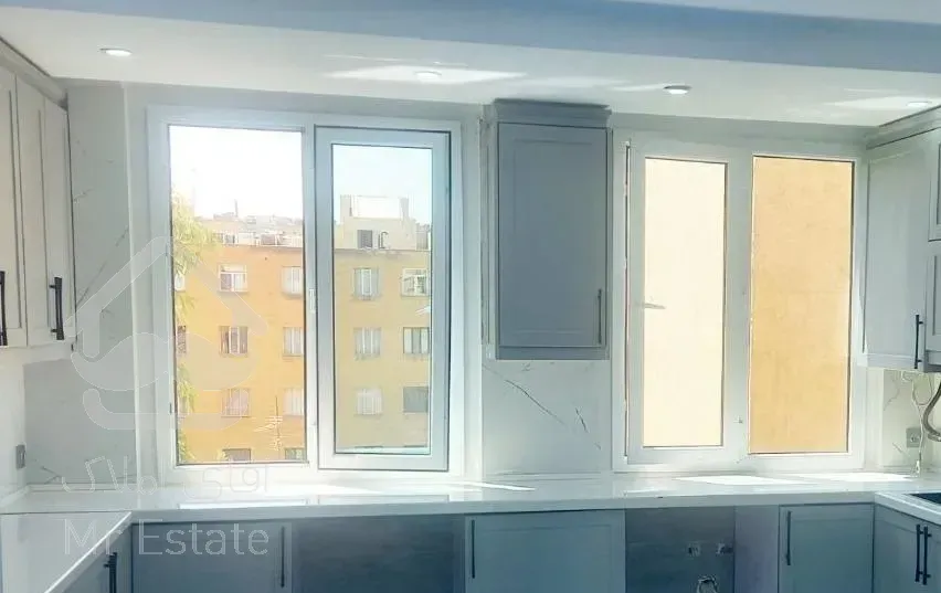 56 متر رو به آفتاب پارکینگدار / شهرک آزادی