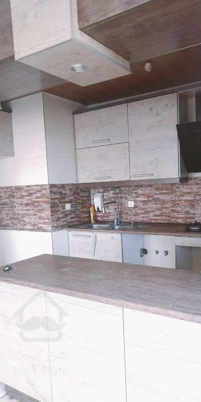 آپارتمان 105 متر طبقه سوم طالقانی ویو دریا و جنگل