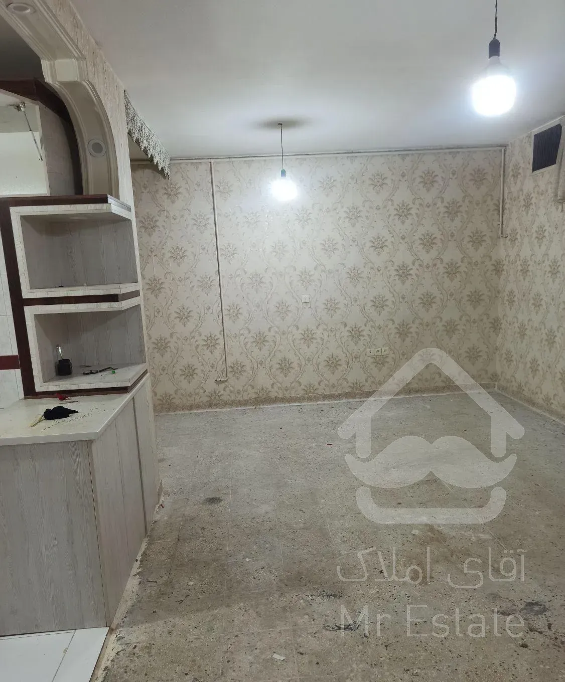 فروش آپارتمان خ ورزش  ساختمان فرهنگیان