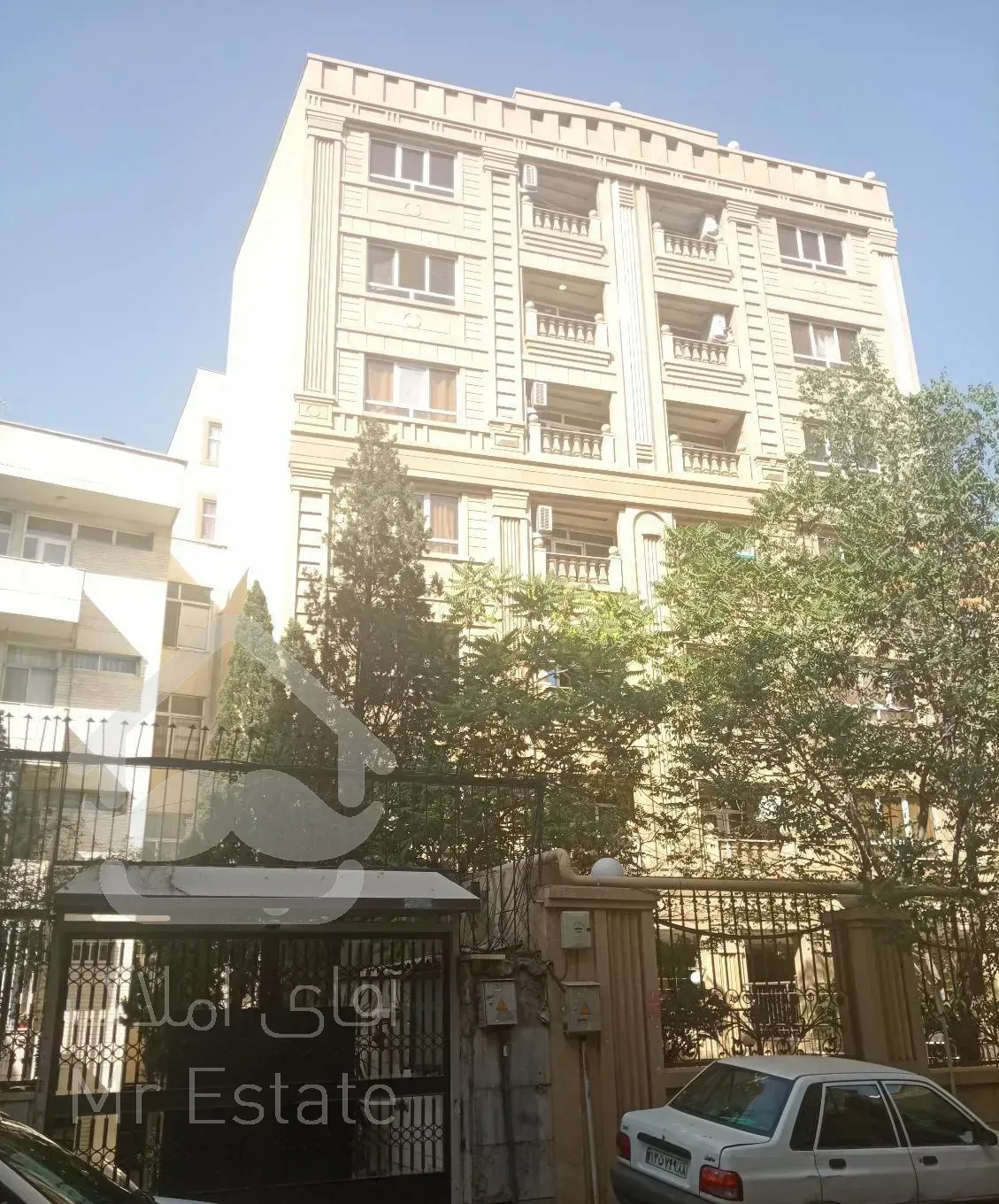 ۸۳ متر دو خواب کلید نخورده مطهری( جم )