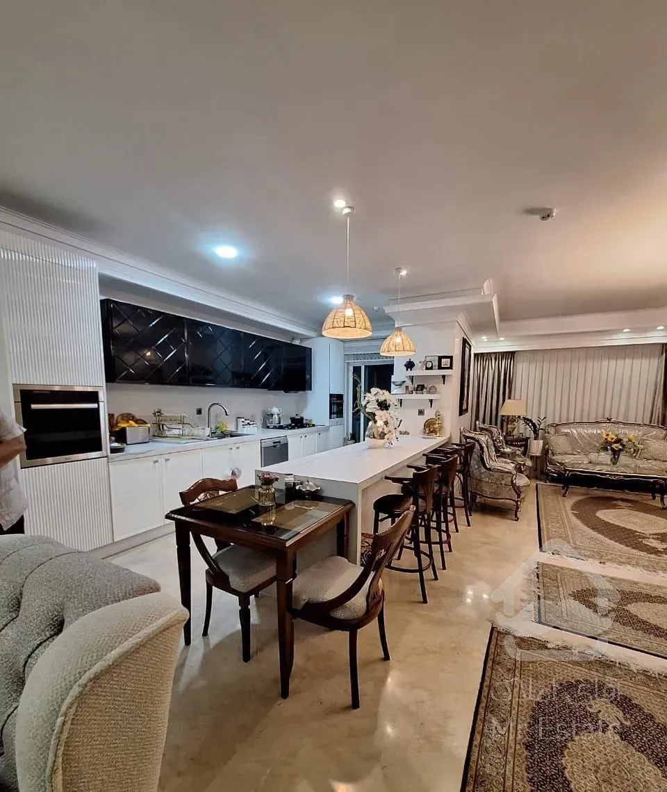 165متری /لوکس در قلب قبا