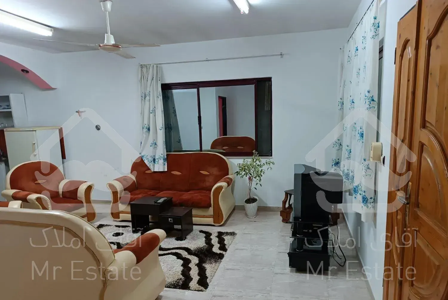 فاصله تا برج 500متر تا دریا 300متر