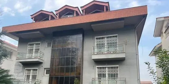 فروش یکجا آپارتمان ۳طبقه ۳واحد در دهکده نمک آبرود