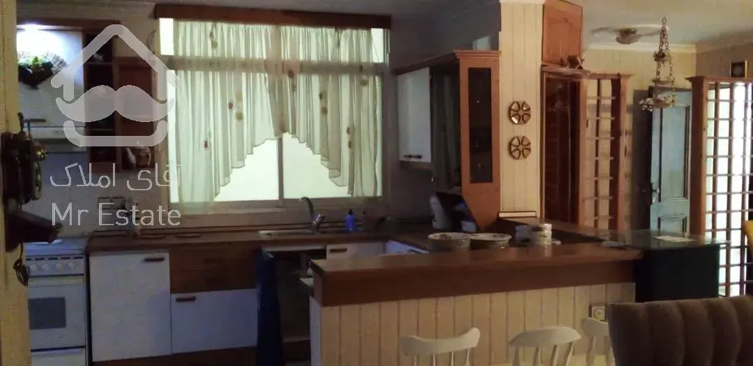 اجاره و رهن آپارتمان زعفرانیه 320  متر شیک