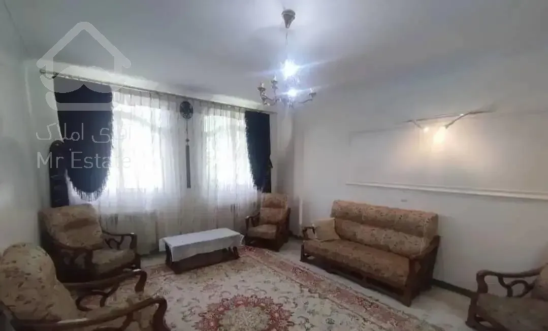 ۹۰متر اپارتمان تکواحد.جمعا ۳ طبقه.بر اسدی منش