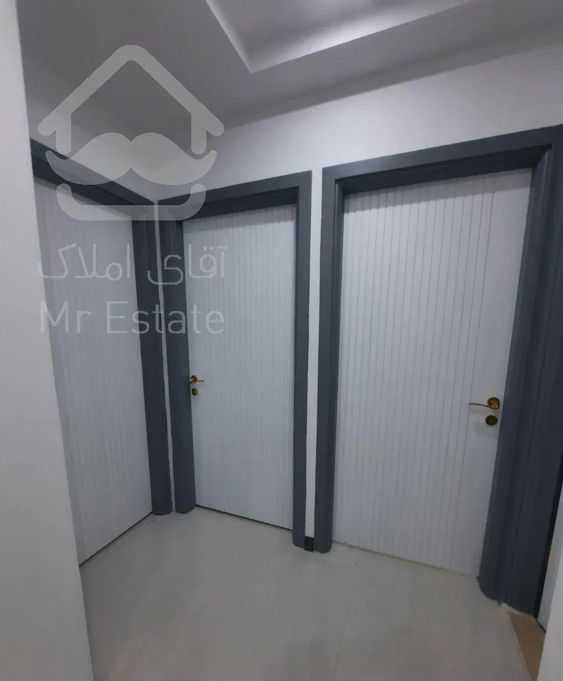 اوایل اقبال صفر