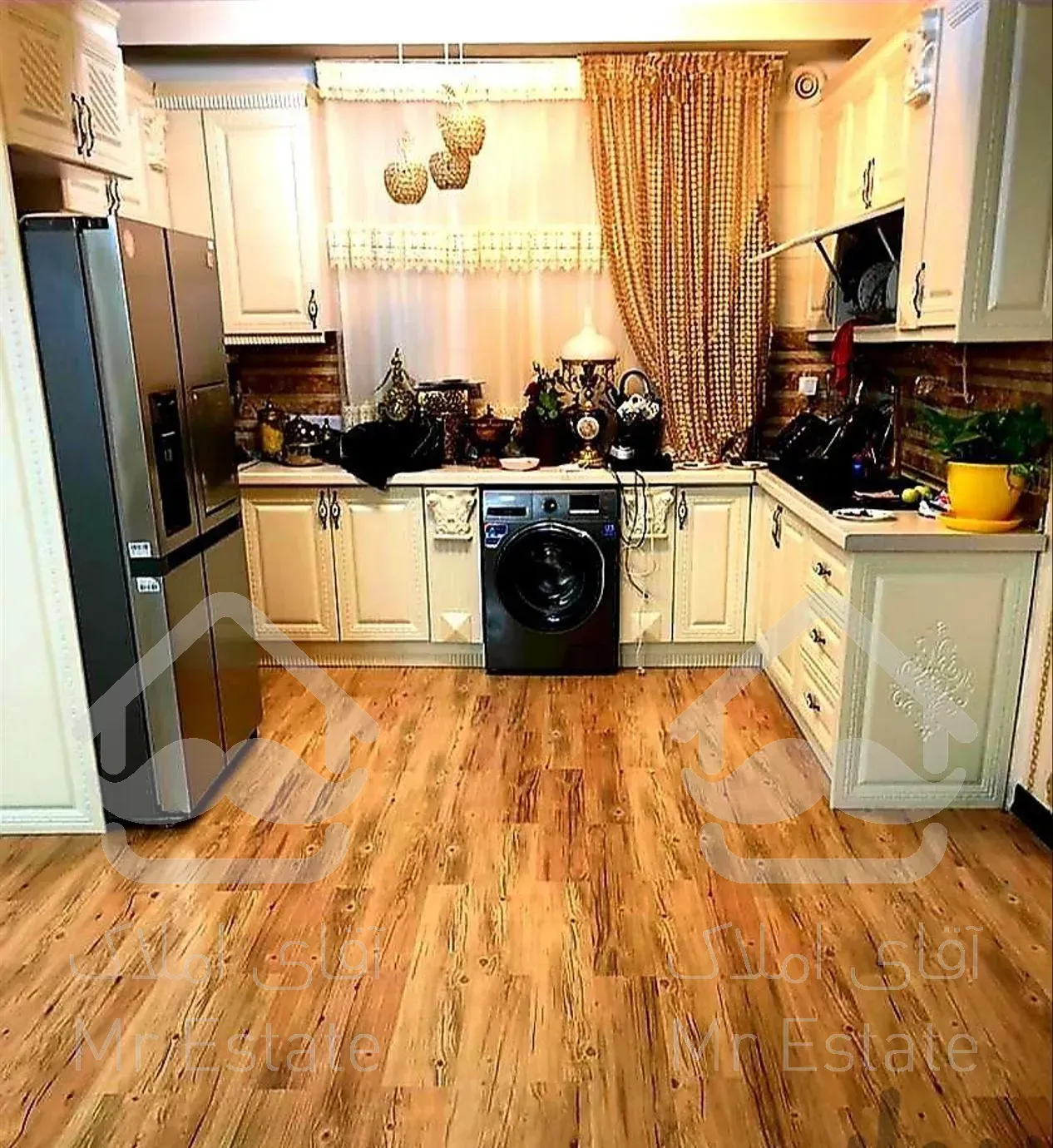 مرکزکفپوش ارزون رولی تایلی موکتی نمدی کاغذدیواری