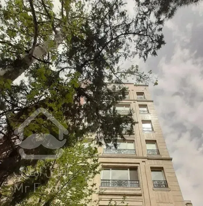 240 متر اقدسیه ۴ خواب / سکونت چند ساله