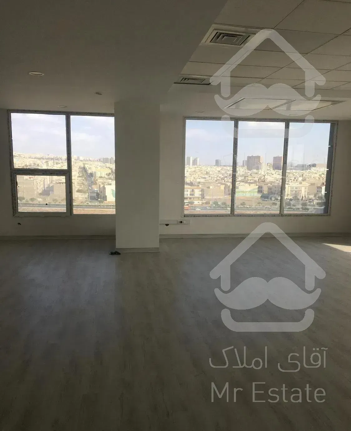 114 متر سند اداری،ویو دریاچه،باملند