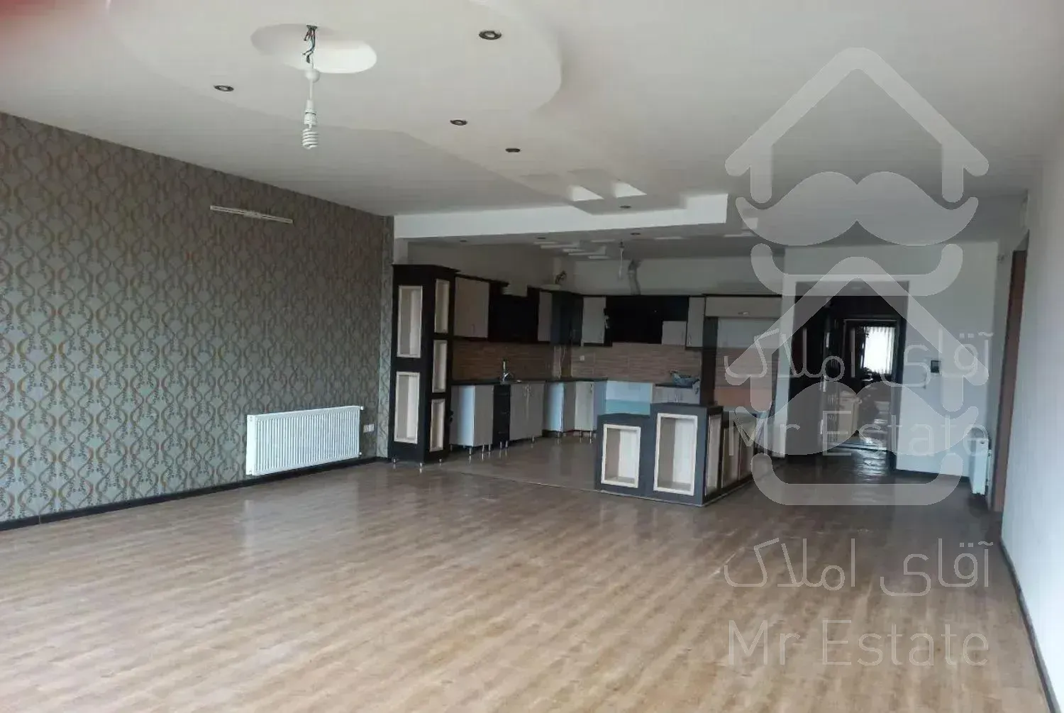 نیاوران ویلاشهر ، 160 متر تمیز