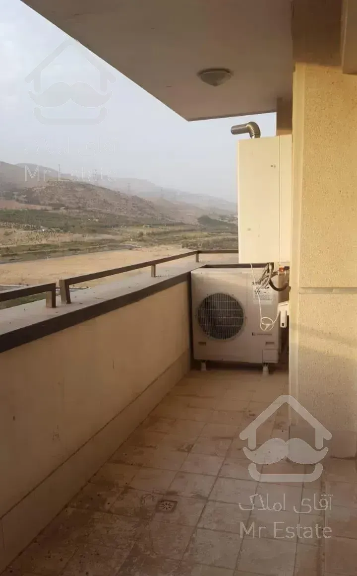 آپارتمان ۱۳۳متر کلیدنخورده ویو کوه آبشاربدون مشرف