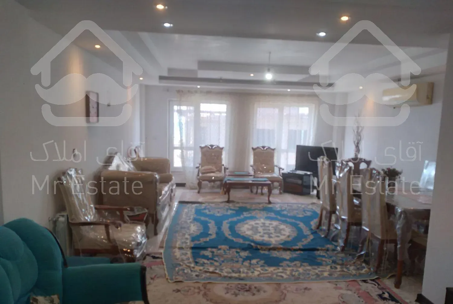 اپارتمان طبقه ۶ دو خواب شیک و تمیز با دید ب دریا