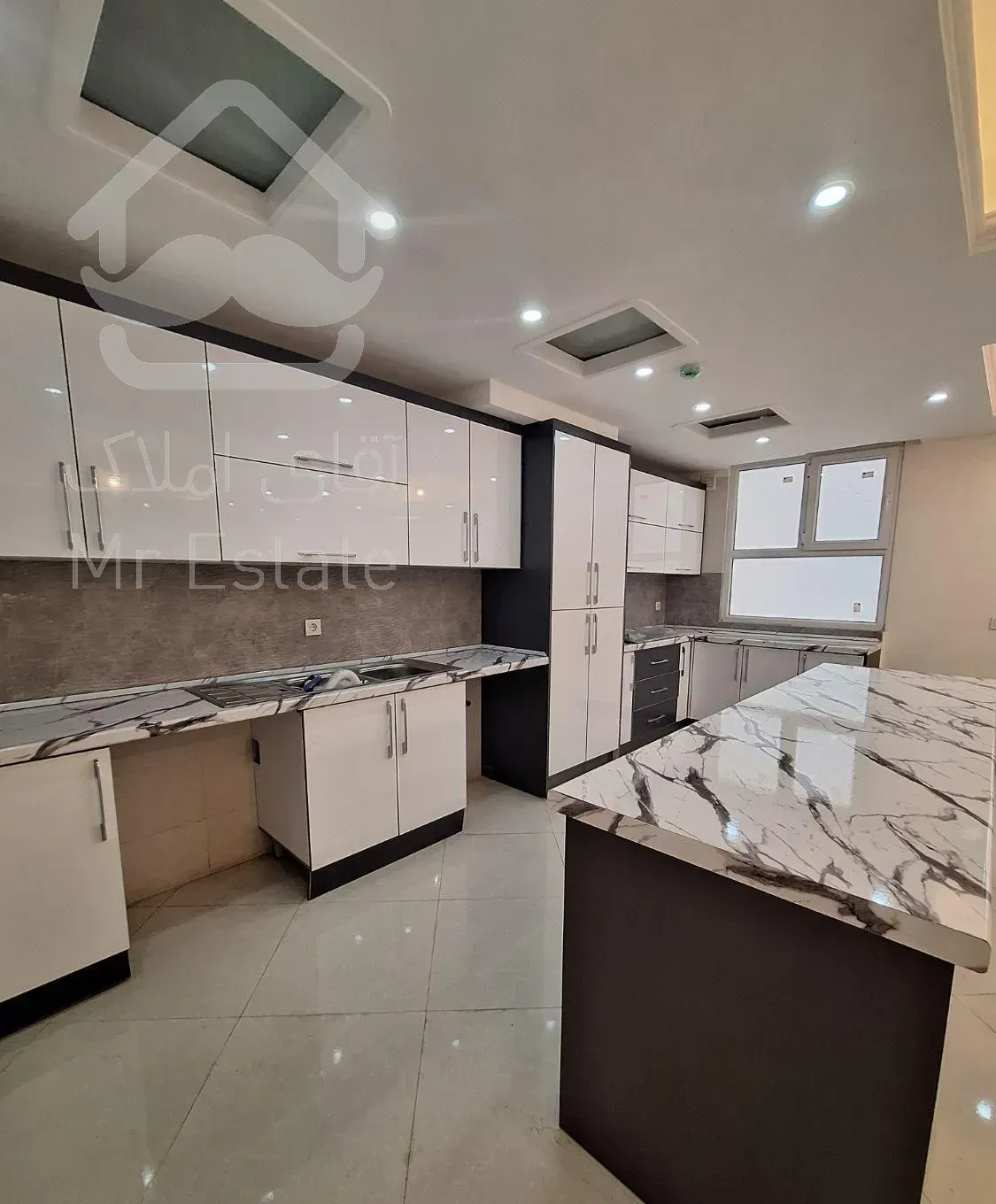 ۹۷ متر تکواحدی (ستارخان/شادمان )