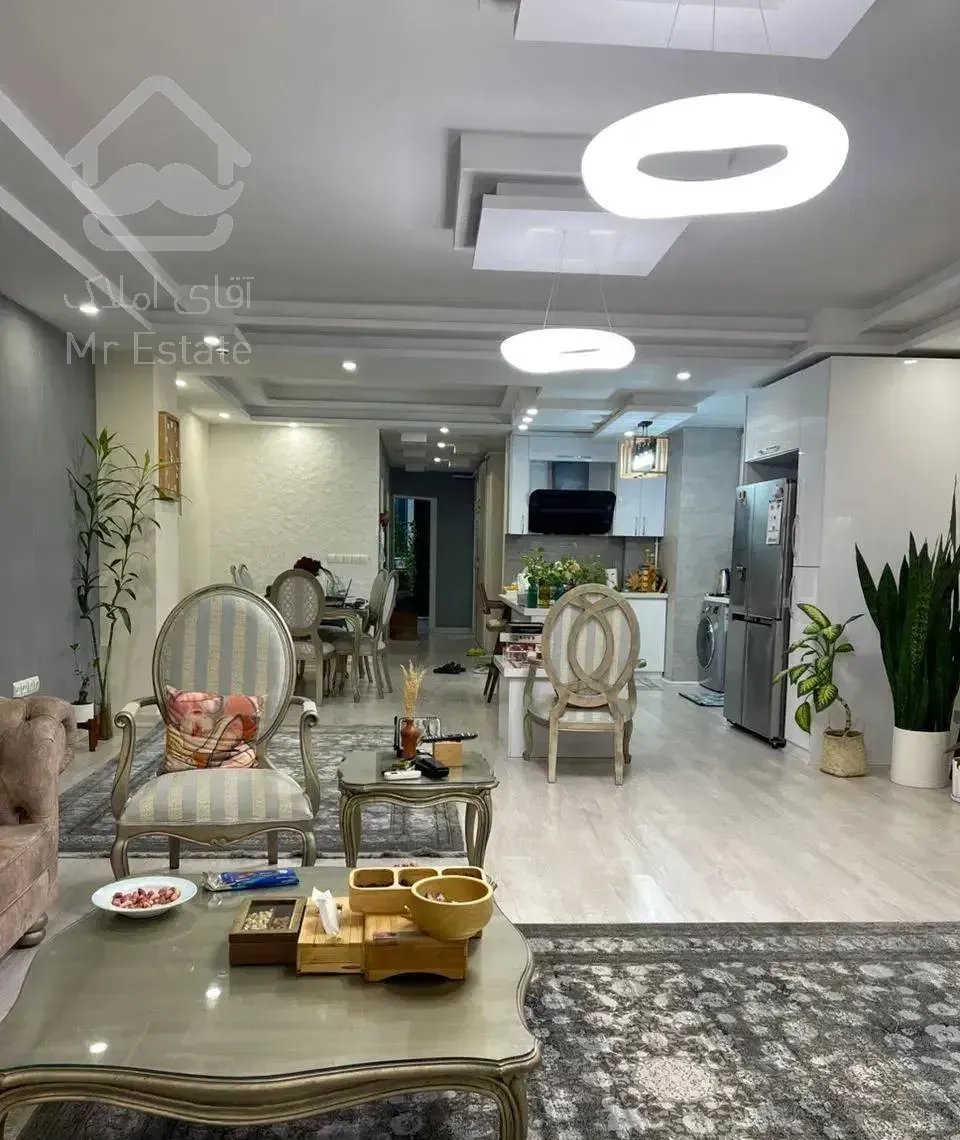 فروش آپارتمان ۱۲۱ متری دوخواب بلوارگیلان ۲۰ متری