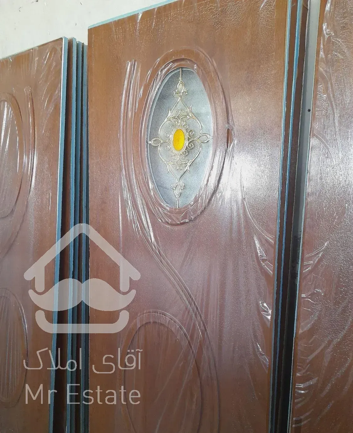 تولید کننده انواع درب و پنجره دوجداره یو پی وی سی