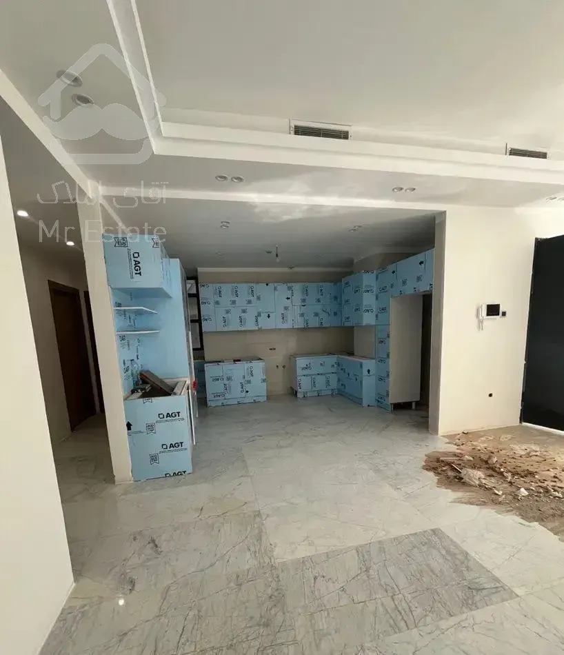 ۱۳۵ متر نوساز مدرن/ سه خوابه