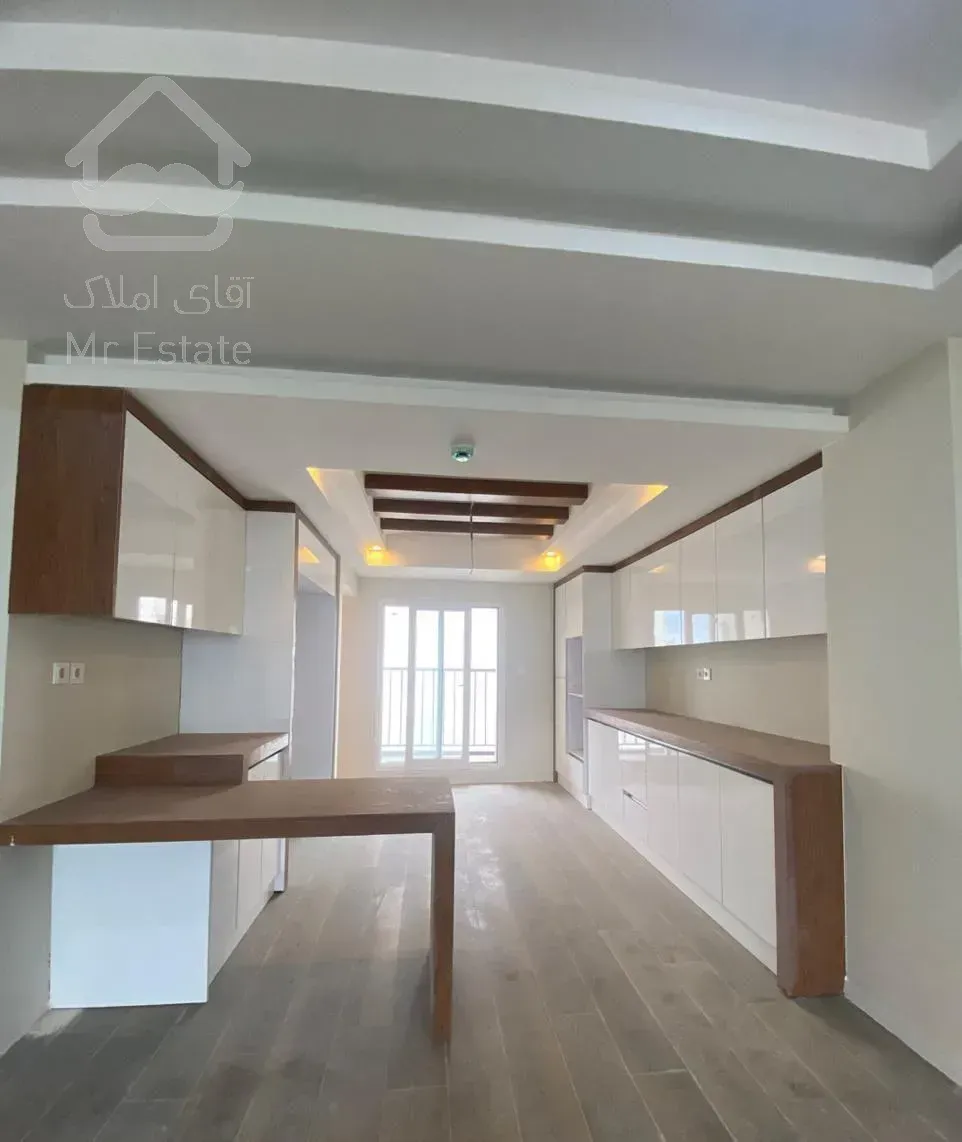 ۱۷۸ متری ۳ خوابه خوش نقشه و زیبا