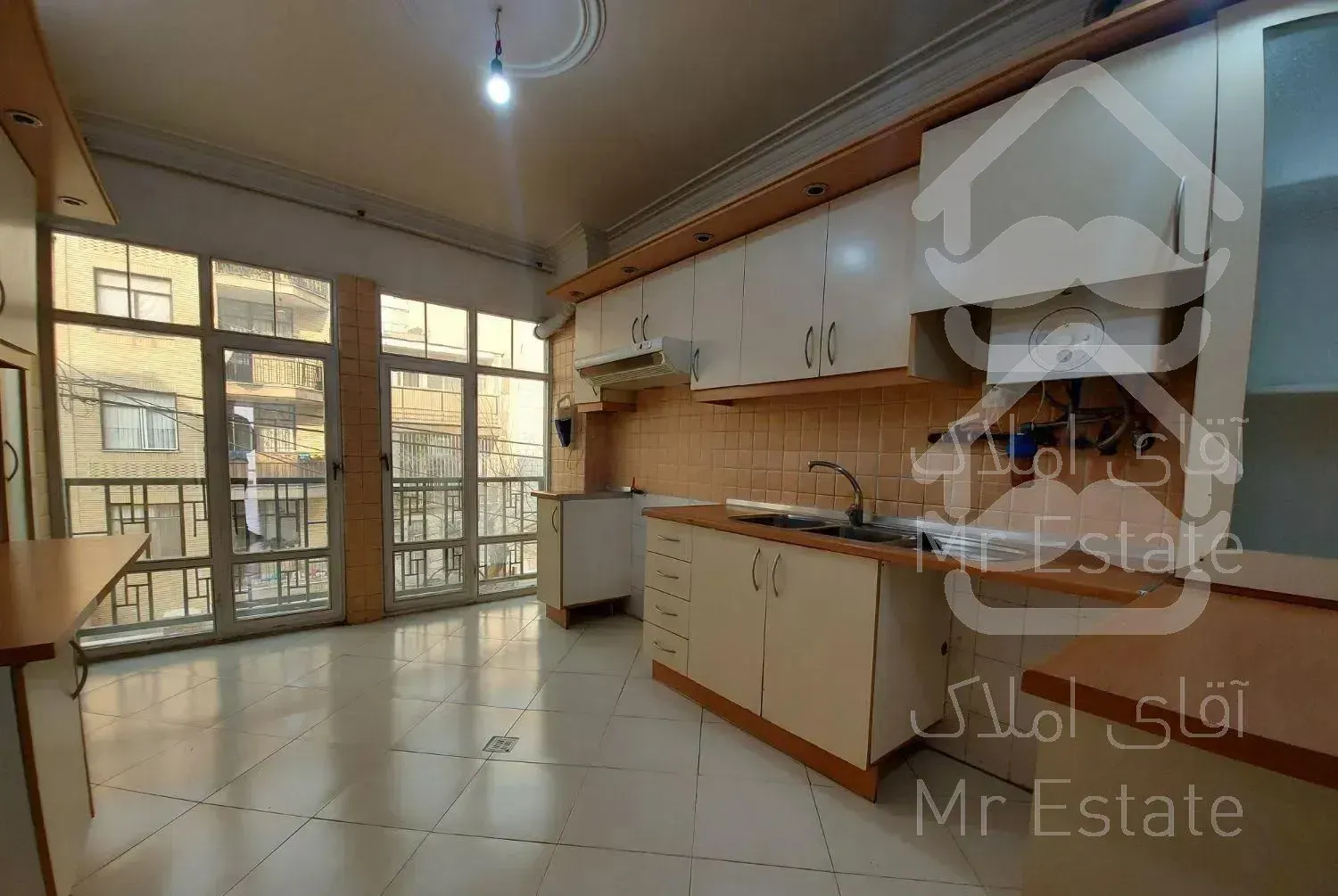 اپارتمان ۷۸ متری دوخوابه تکواحدی نیروهوایی