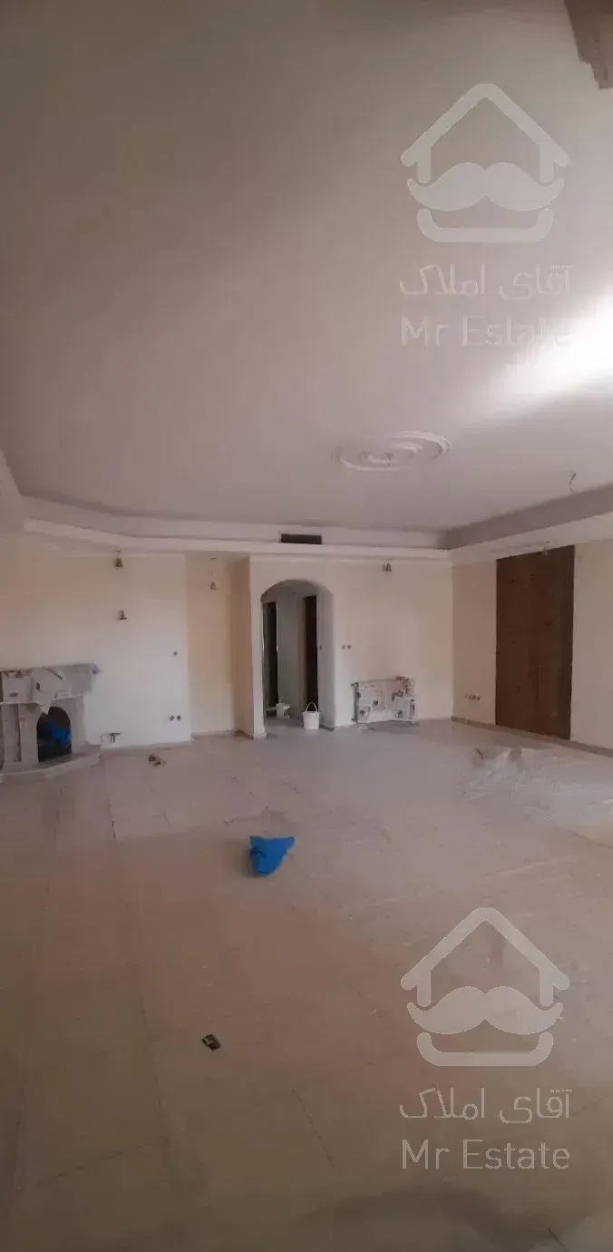 ۱۱۵ متر / ۲خواب / فول امکانات       (  لارستان  )