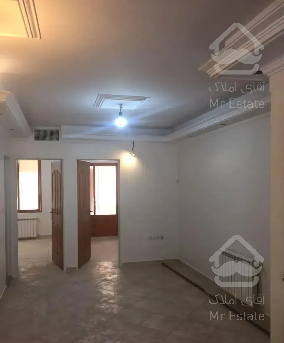 بازسازی تک واحد با پارکینگ و انباری