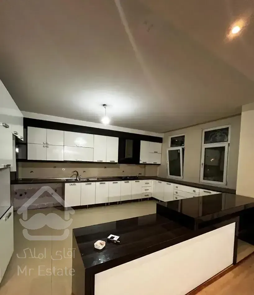 آپارتمان ۱۶۰متر فوق شیک/جلال ۳۲/فروشنده واقعی