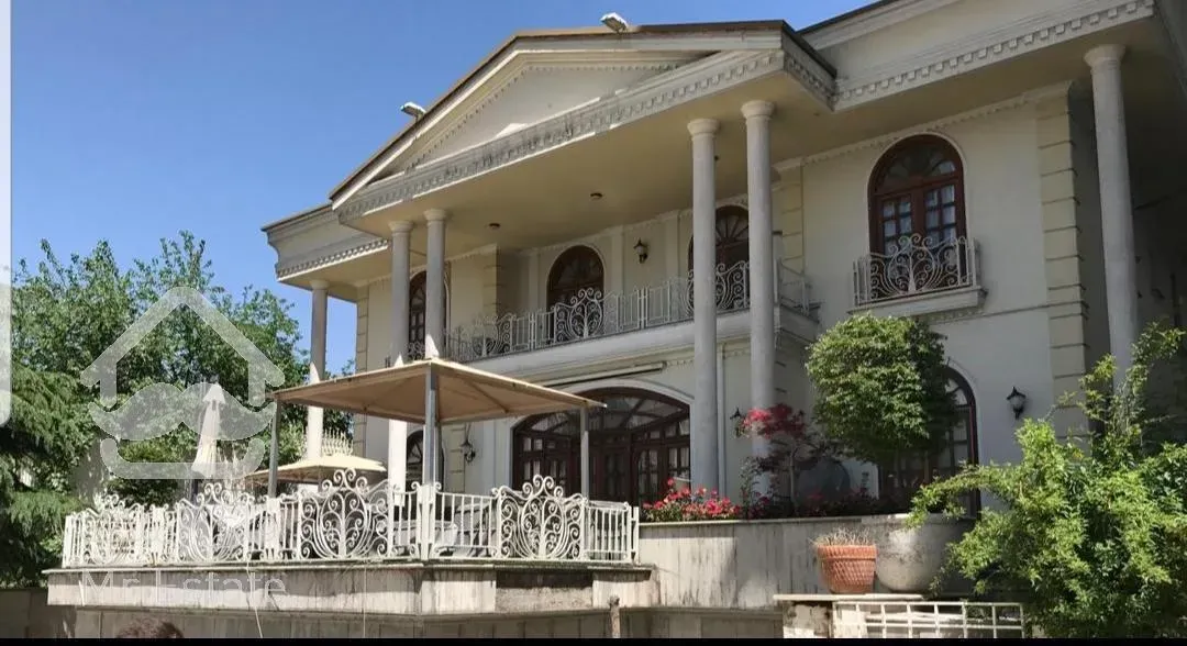 ۱۴۰۰متر ویلای سوپر لاکچری ازگل