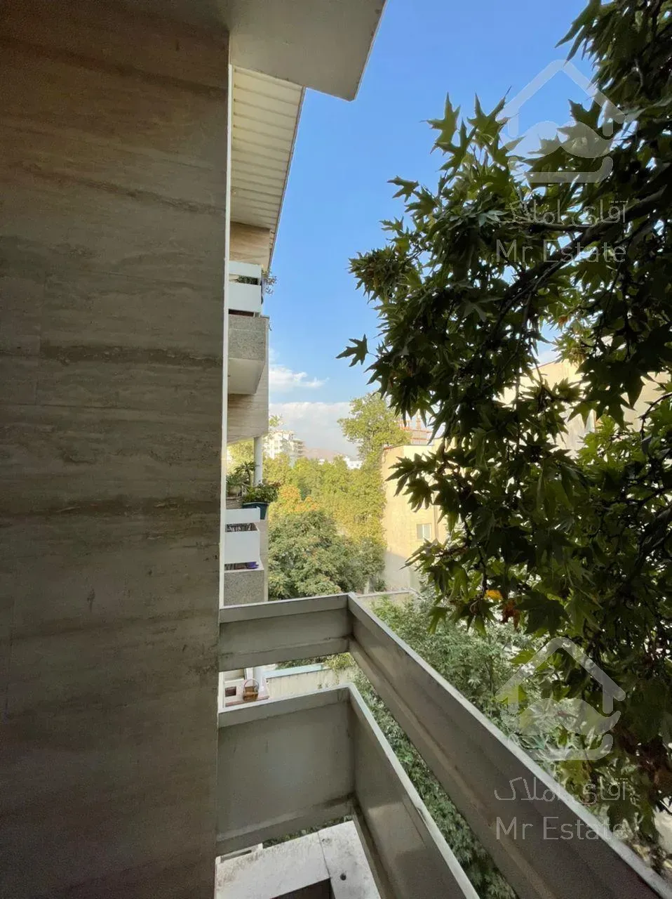 فروش آپارتمان باغ فردوس 192  متر اکازيون